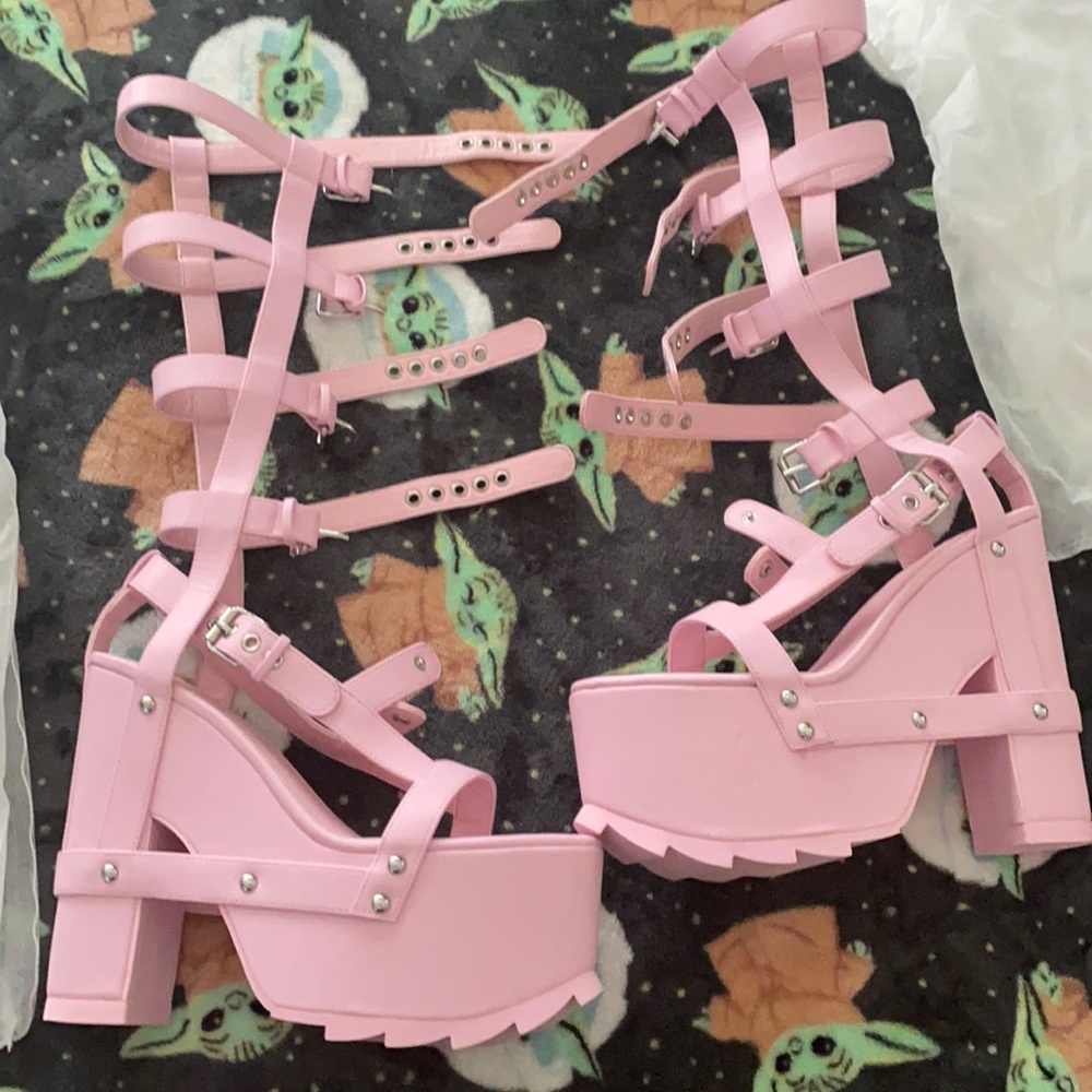 YRU Nightcall Platforms (knee high)